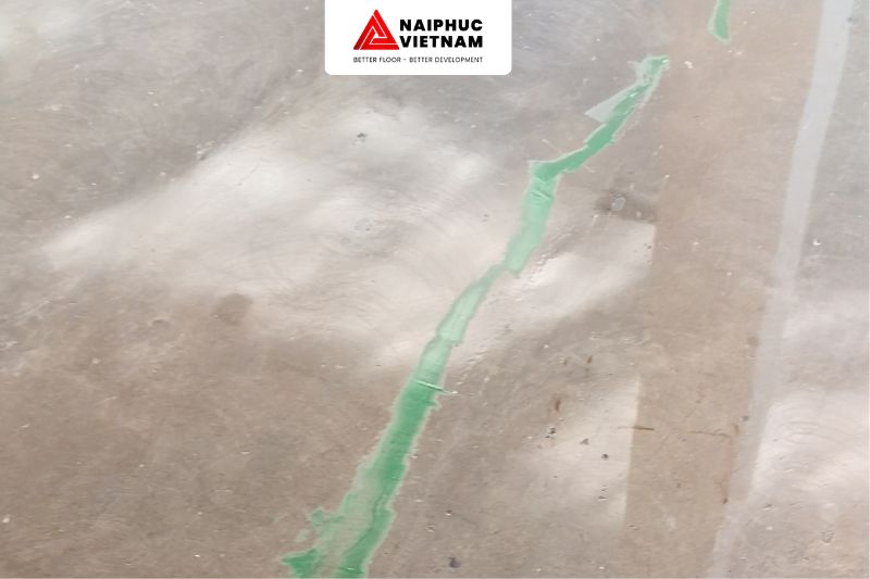 Thi công xử lý nứt sàn nhà xưởng